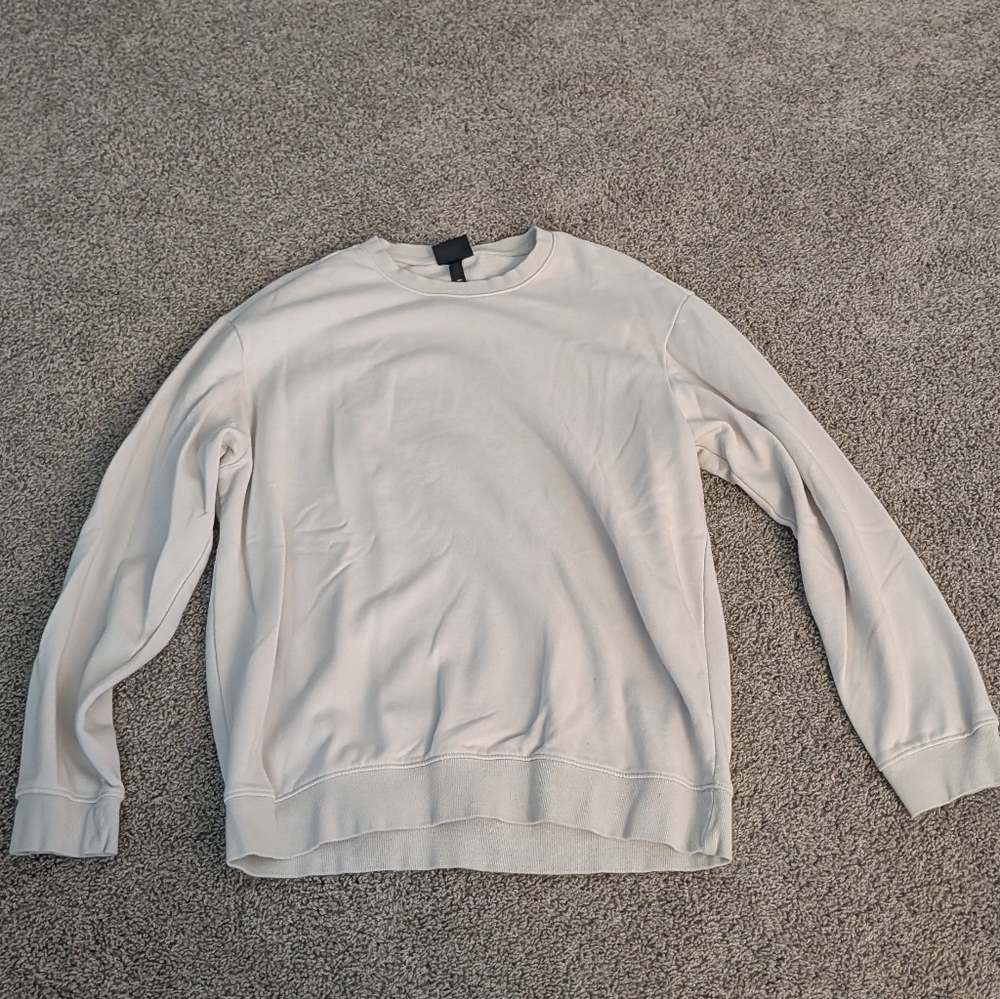 H&M Men's Cream Crewneck Sweater Size L